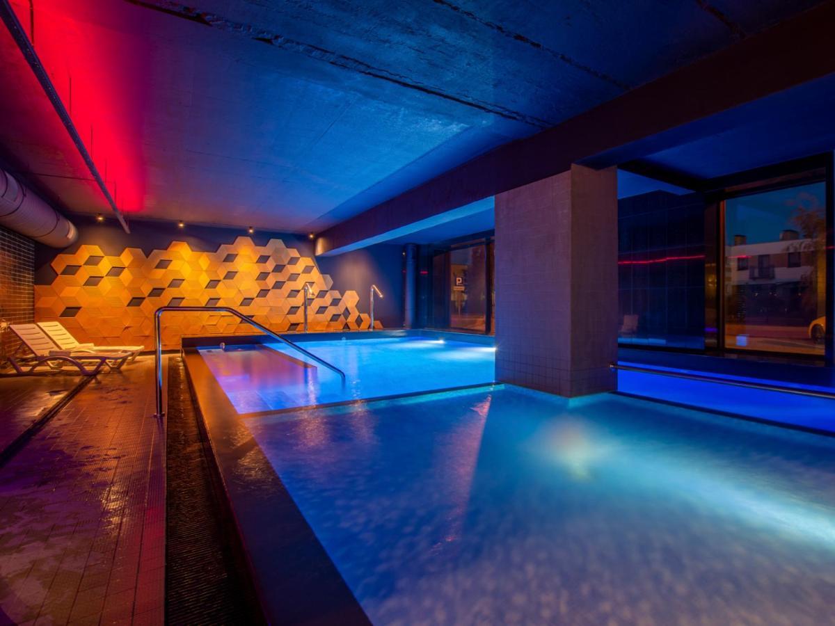 Villa Verdi Pleasure & Spa เวบา ภายนอก รูปภาพ